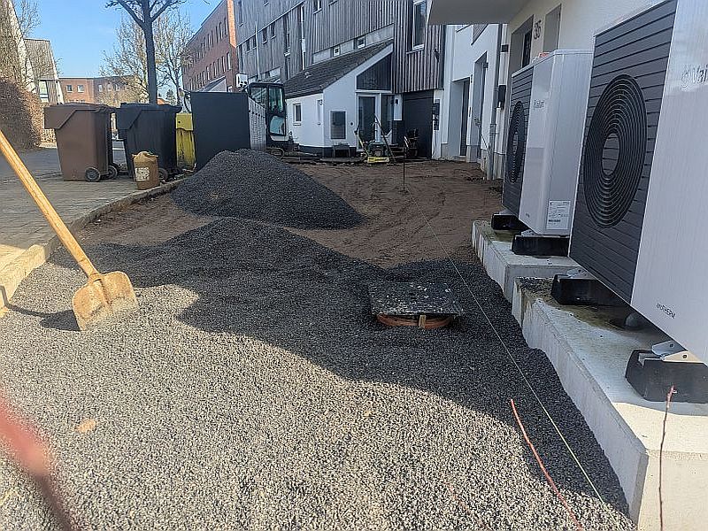 PXL_20250304_110438802.MP